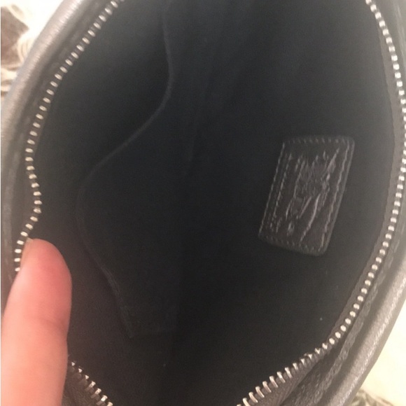 BURBERRY - Picture 9 of 9